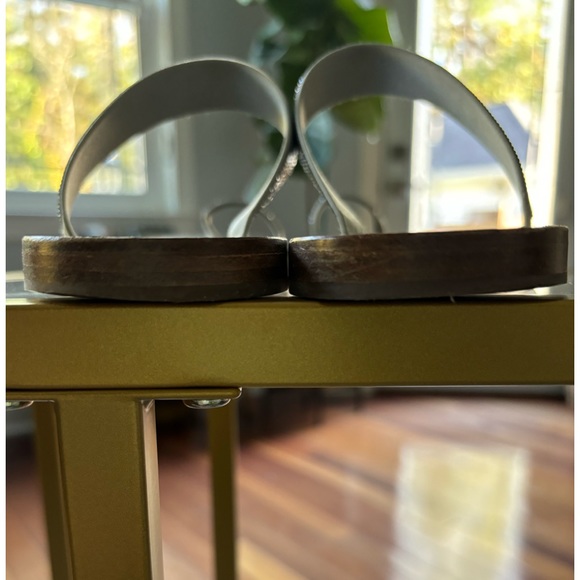 PEDRO GARCIA  Zarina Swarovski Crystal Satin Toe Ring Sandals - Picture 10 of 16